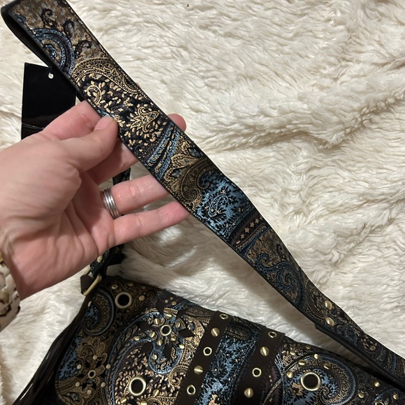 Sharif Paisley Handbag - Picture 4 of 9